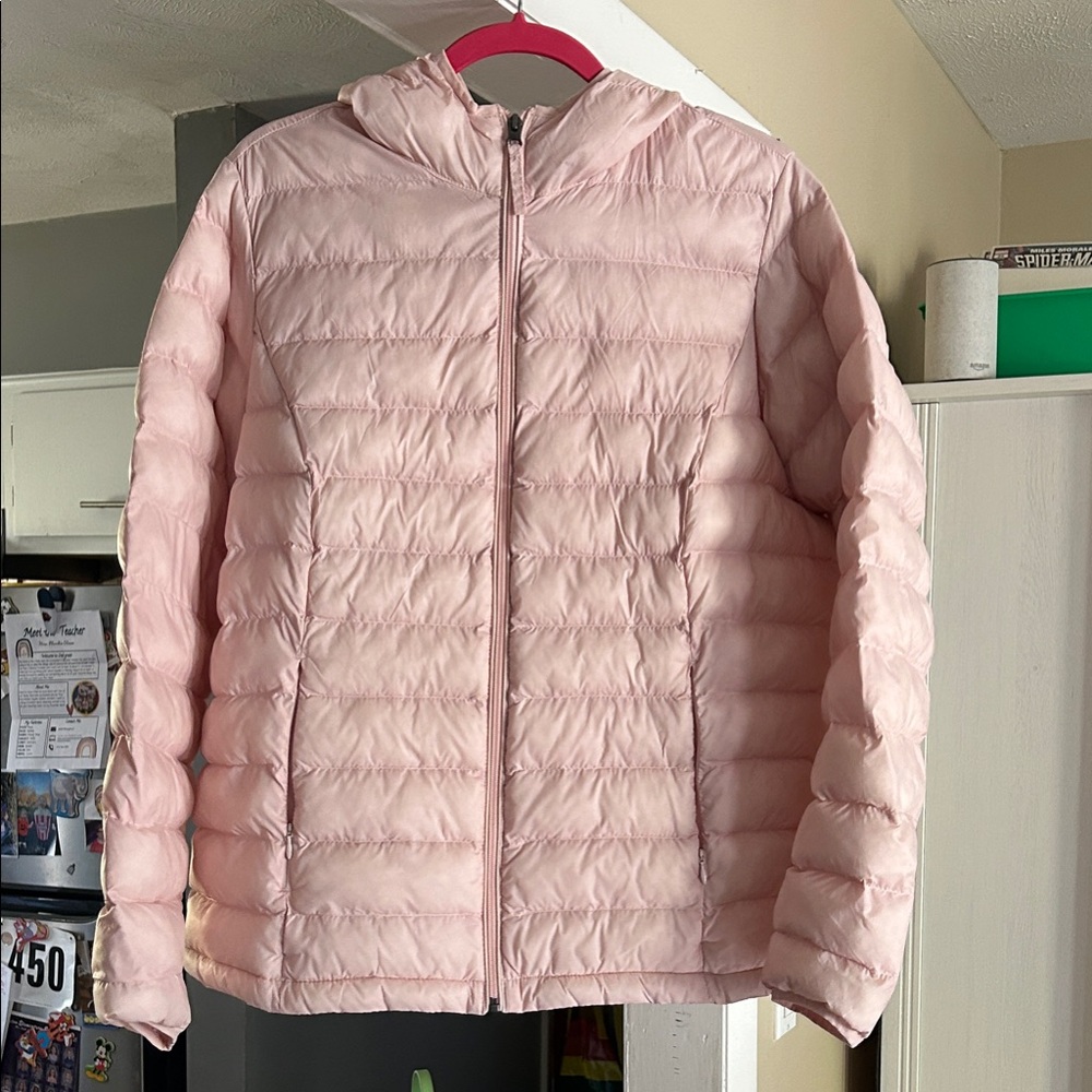 Amazon Essentials Pink Puffer Jacket